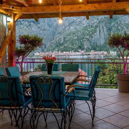 Villa Sun Castle Kotor Luaran gambar