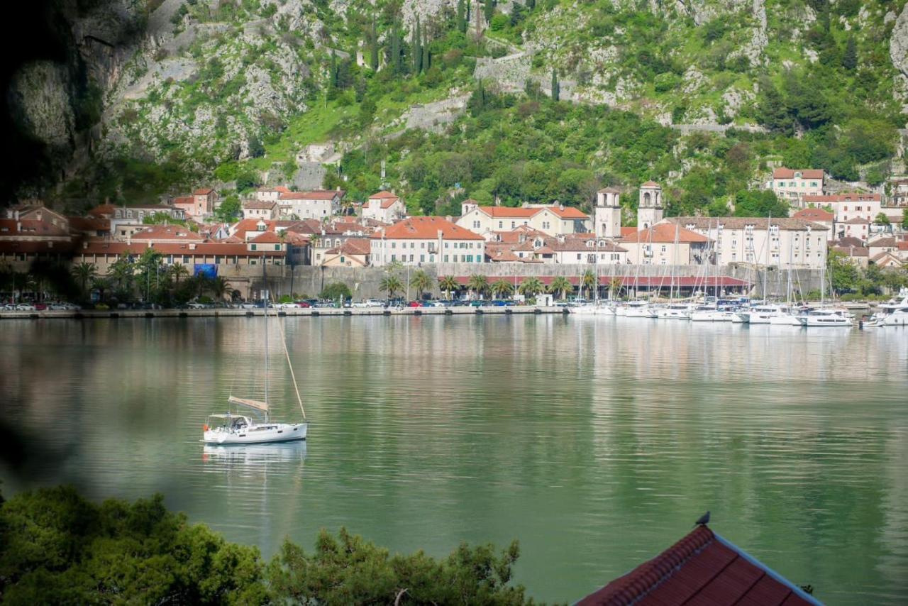 Villa Sun Castle Kotor Luaran gambar